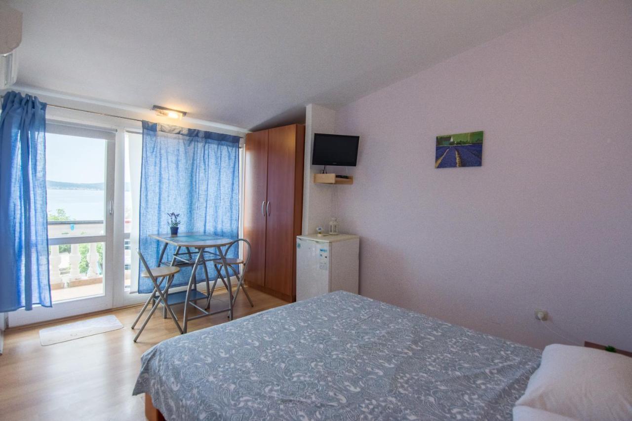 Sobe Rolo Uz More Ξενοδοχείο Biograd Na Moru Εξωτερικό φωτογραφία