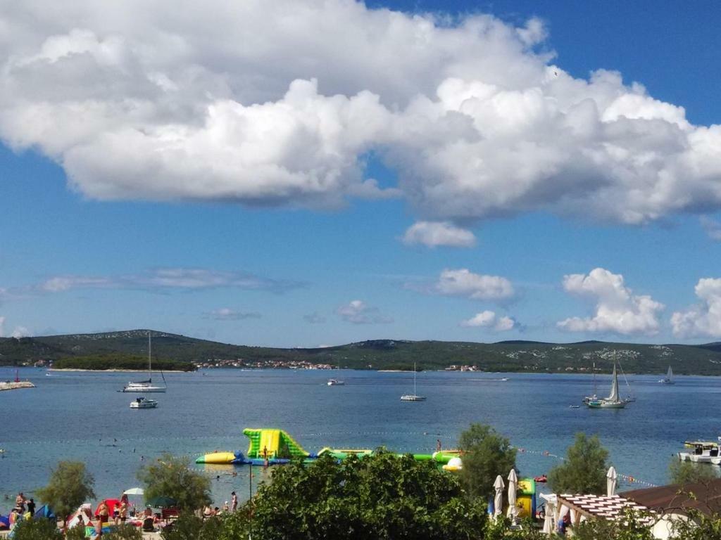 Sobe Rolo Uz More Ξενοδοχείο Biograd Na Moru Εξωτερικό φωτογραφία